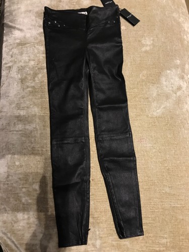 Women black saint - black,